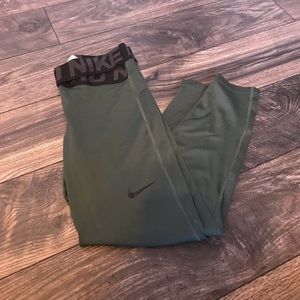 Nike leggings